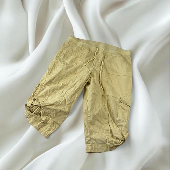 Hasting & Smith Pants - Hasting & Smith butter yellow cargo capri gaucho pants y2k mcbling grunge fairy